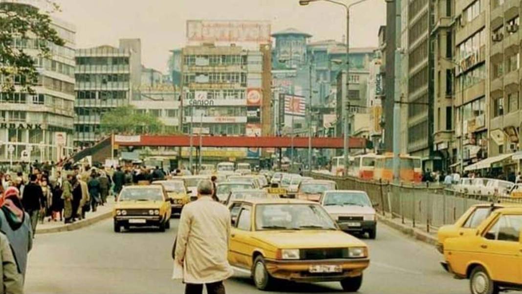 Taksilerin neden sarı olduğunu biliyor musunuz? Tesadüf değilmiş çok ince düşünülmüş 9